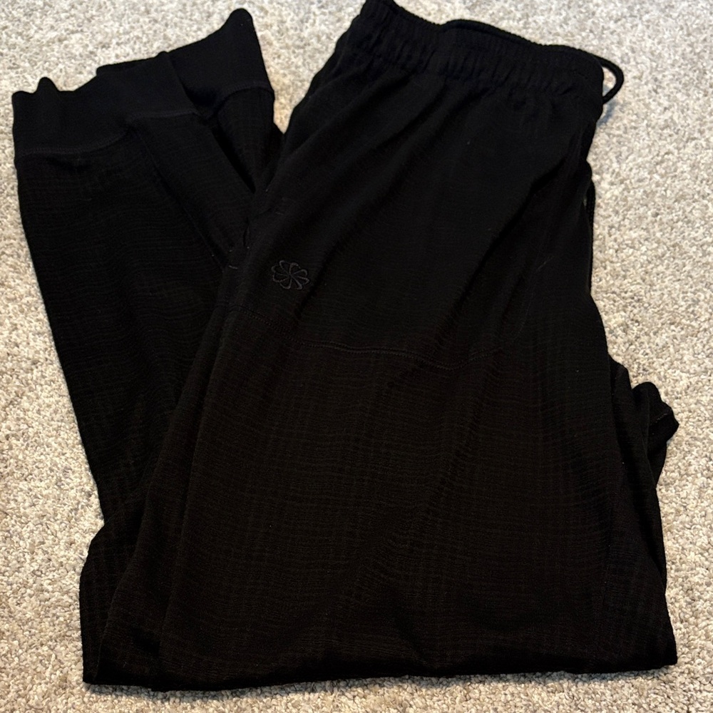 Men's Black joggers Nike Yoga